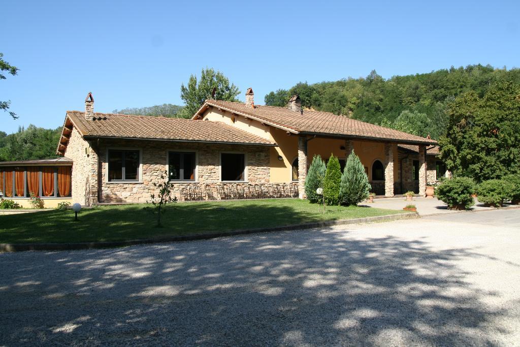 Laghi Della Tranquillita' Apartment Reggello Bagian luar foto